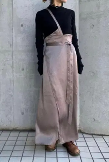 [ 미사용 새상품 ] 새틴 원피스 SNIDEL