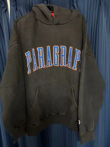 Paragraph WHO'S WHO gallery 블랙