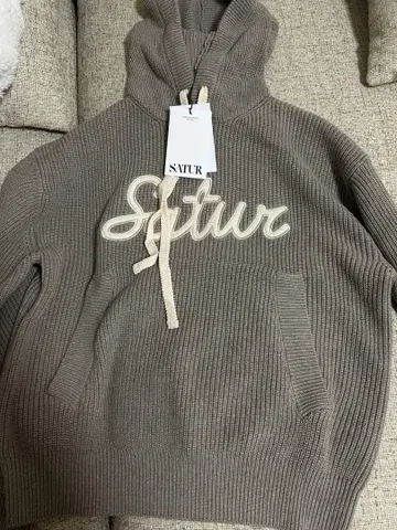 SATUR 세터 니트 후드티 한국 2025 미사용