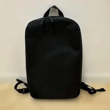 [ 유니클로 ] 슬림 블랙 백팩