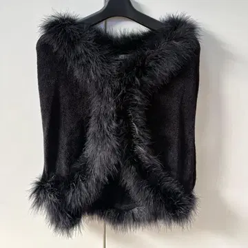 [ 클리닝 완료 ] 블랙 퍼 숄 결혼식 2차 모임 파티 블랙