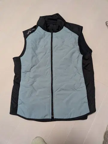 CW-X 베스트 자켓 슬리브리스 하이넥 충전솜 여성용 L