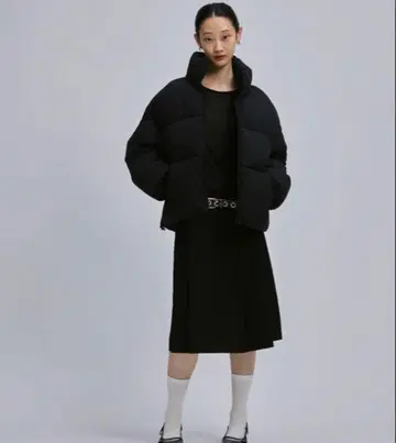 FEKETE 다운 자켓 블랙