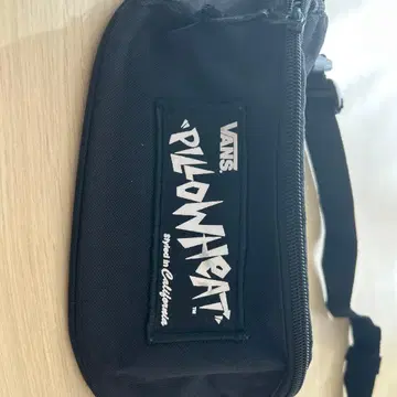 VANS PILLOWHEAT 바디백 웨스트 파우치