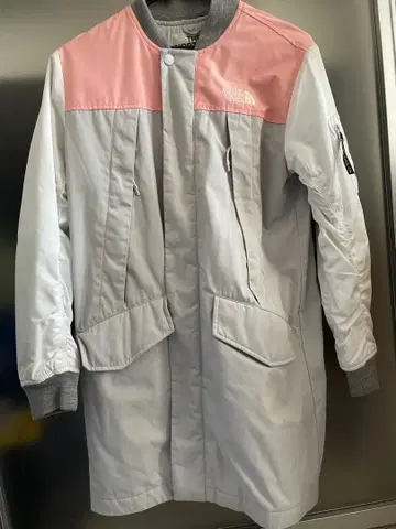 THE NORTH FACE 자켓 그레이/핑크