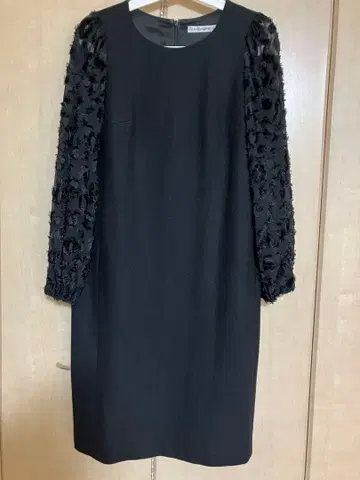 used [새상품급] M-premierBLACK 원피스 38