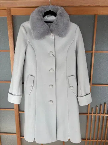 MARBEL WALTZ 그레이 퍼 포함 롱 코트 M