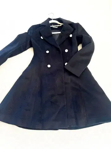 블랙 더블 플레어 롱 코트