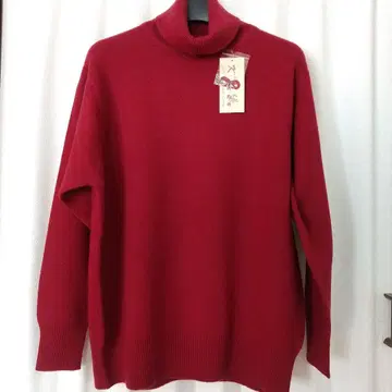 [ 미사용 새상품 ] 100% 캐시미어 터틀넥 스웨터