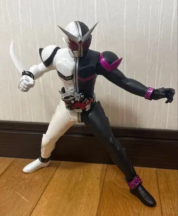 가면라이더 W 피규어