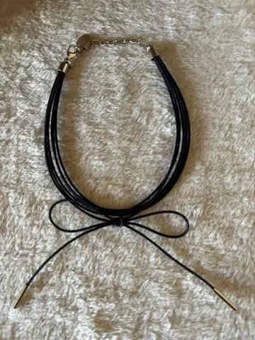 MANA 리본 초커 블랙