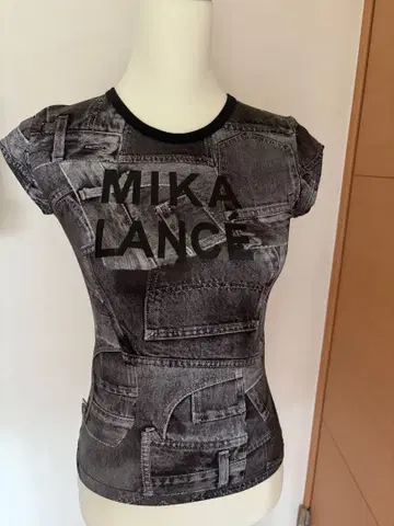 MIKA LANCE 데님 패턴 T셔츠 M