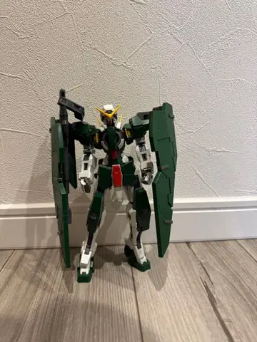 건담 듀나메스 완성품 하자품 건담