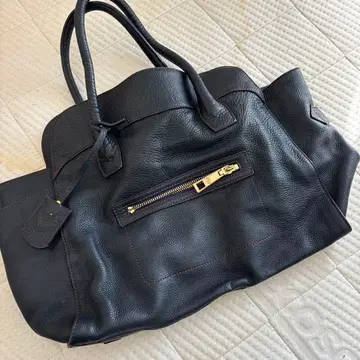 블랙 가죽 숄더백