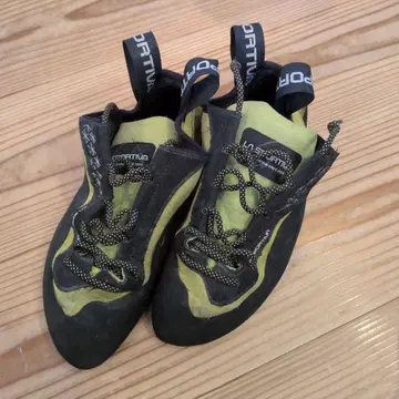 LA SPORTIVA 클라이밍 신발 미우라 37