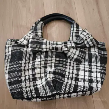 Kate Spade 체크 무늬 토트백