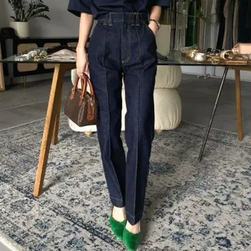 Ameri 아메리 CENTER PRESS STRAIGHT DENIM