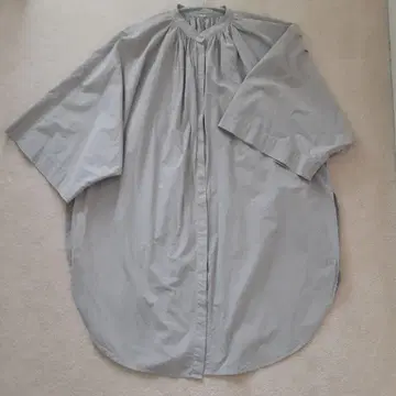 Mila Owen 미라 오웬 볼륨 튜닉 블라우스 그레이