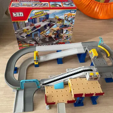 토미카 액션 고속도로