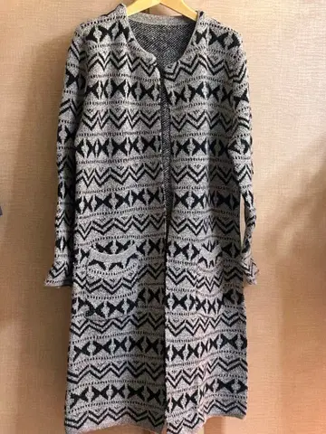 Hana 기하학 패턴 가디건 M-L