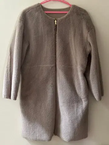 무스탕풍 집업 코트 리버서블 테치치