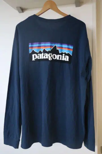 patagonia 네이비 롱 슬리브 T셔츠 XL