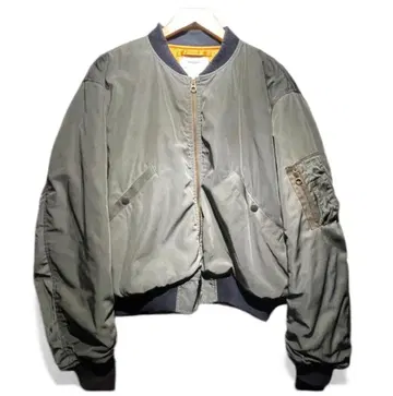 moussy 마우지 MA-1 USED 가공 자켓 size F