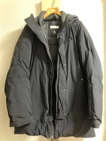 BEAUTY&YOUTH 유나이티드 애로우즈 다운 블랙