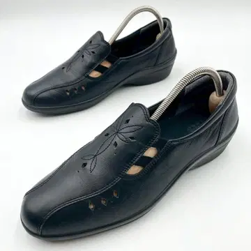 아킬레스 솔보 슬립온 카빙 가죽 블랙 24.5 Y1333