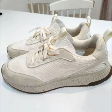 Boss 화이트 스니커즈