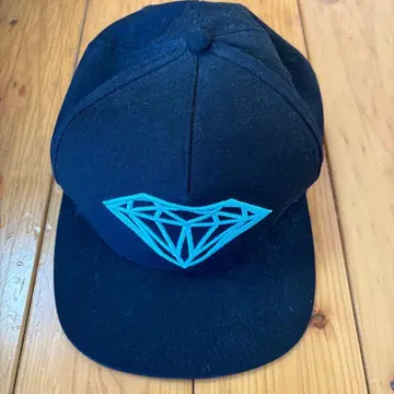 Diamond Supply Co. 캡 새상품