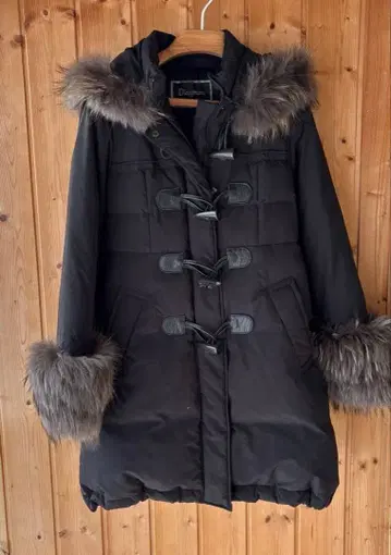 그레이스 콘티넨탈 블랙 더플 다운 코트 퍼