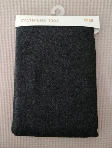 유니클로 캐시미어 빅 스톨 다크 그레이 197 x 67cm 머플러