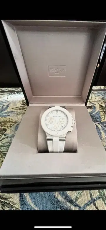 불가리 디아고노 시계 화이트 다이아