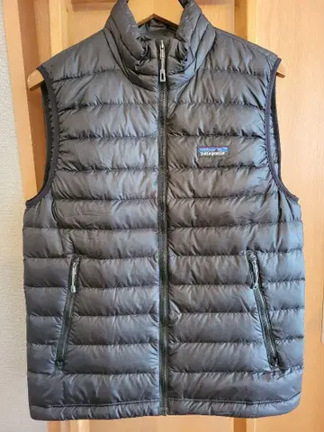 [ 새상품급 ] Patagonia 파타고니아 다운 베스트 S 2019