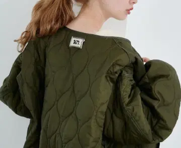 Kastane 리버서블 퀼팅 미들 자켓