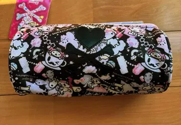 새상품 tokidoki 산리오 콜라보 통 모양 파우치 레어 한정판