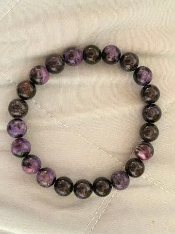 히말라야산 블랙 찰로아이트 팔찌