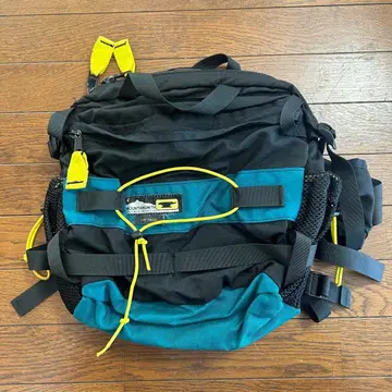 MOUNTAINSMITH 바디백 터콰이즈 블랙 90s