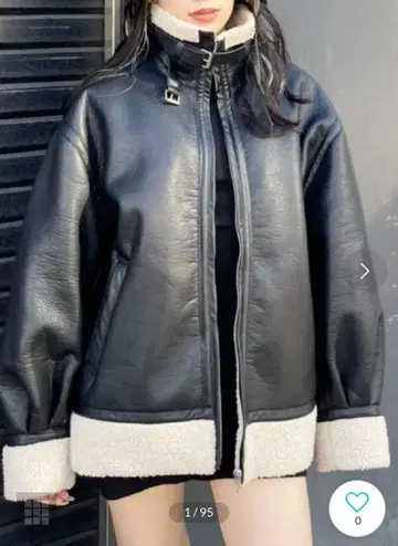 EVERIS 오버 사이즈 보아 블루종 무스탕 자켓