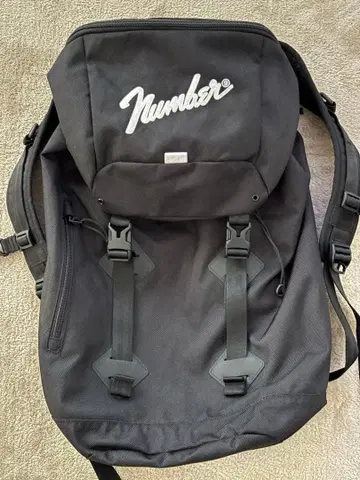 넘버나인 백팩