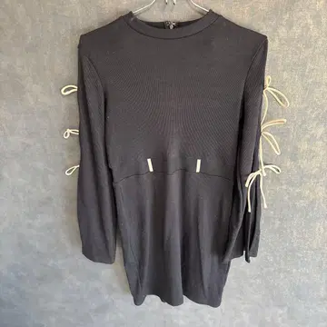 and mary 블랙 사이드 리본 미니 원피스