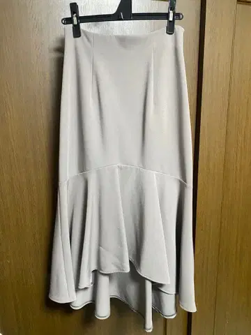 SNIDEL 롱 스커트 머메이드 그레이