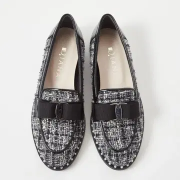 [거의 미사용] DIANA 트위드 로퍼 블랙 화이트