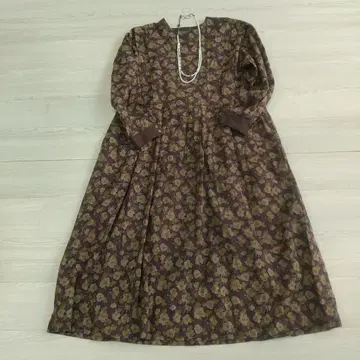 TSUHARU&bulbul 콜라보 면 미세 기모 꽃무늬 원피스