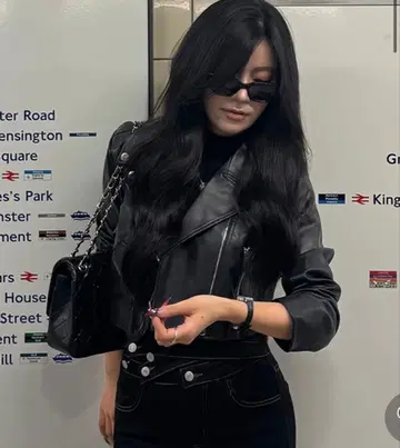 nugu 크롭 레이저 자켓 블랙 FREE 사이즈