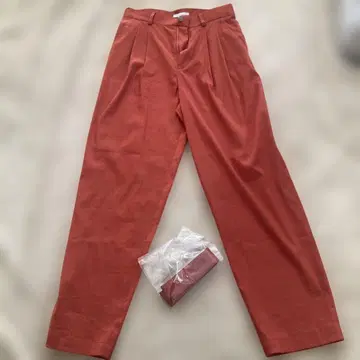 [ 미사용 새상품 ] HOMEO STYLE 오렌지 와이드 팬츠 벨트 포함