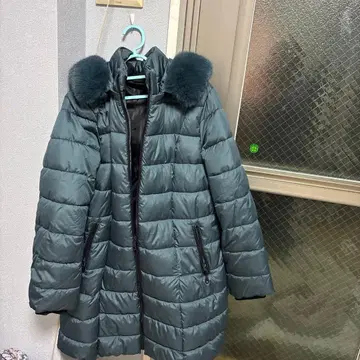 퍼 달린 충전솜 롱 코트