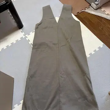 슬리브리스 그레이 롱 원피스