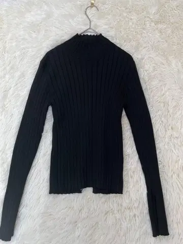 ETRE TOKYO 리브 홀 가먼트 니트 black Free